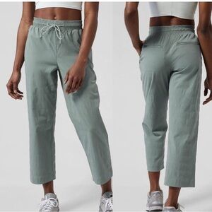 ATHLETA Trekkie Straight Crop Pant Minimalistic Green/Blue/Teal size 2
